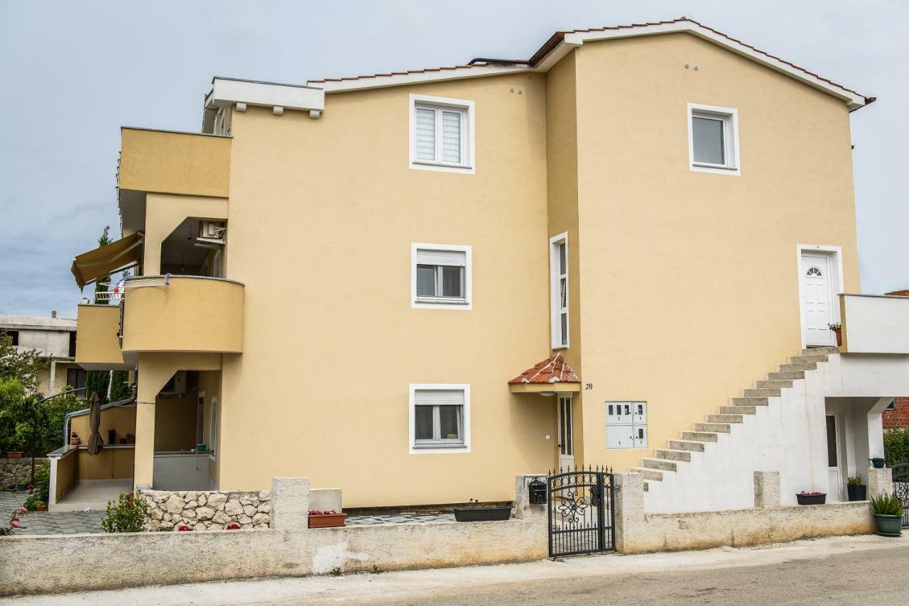 Appartement Apartman Nina à Zadar Extérieur photo